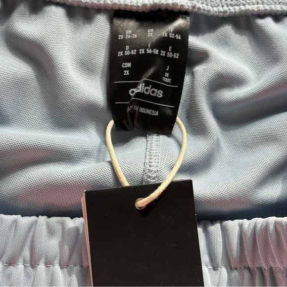 adidas Pacer Training Shorts Women’s 2X NWT 3” High Rise Light Blue - Picture 5 of 7